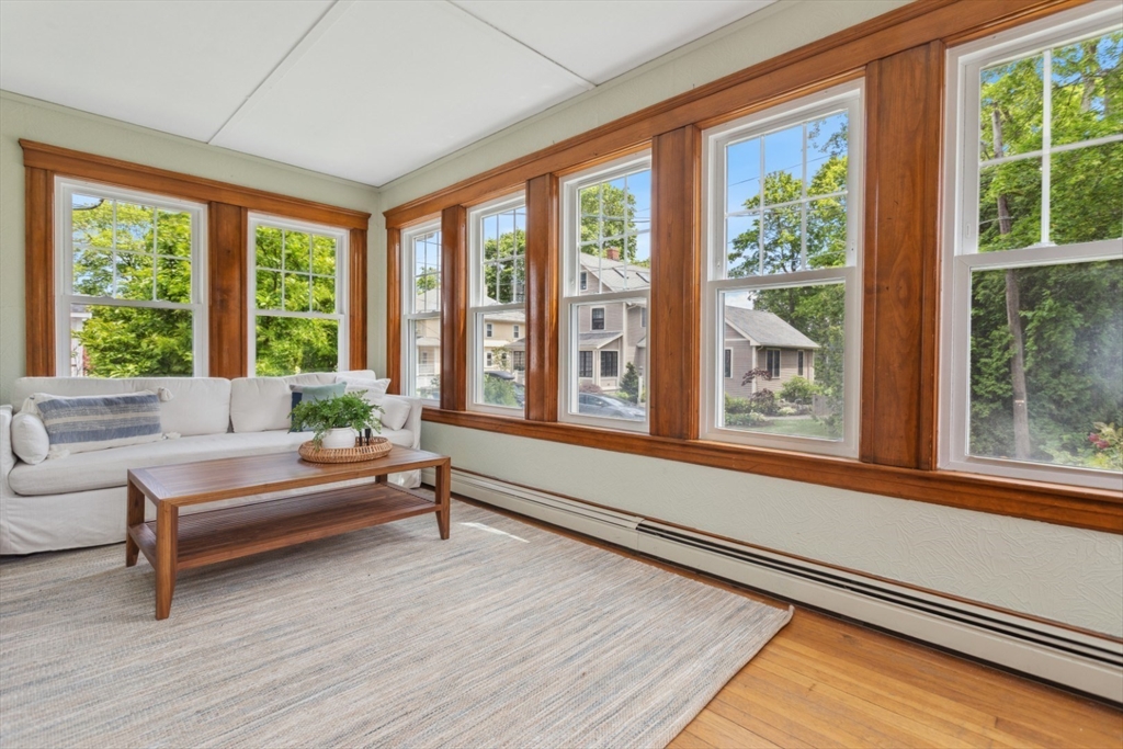 14 Fairview Avenue Reading, MA 01867 - Photo 4 of 40