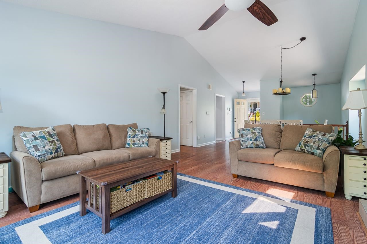 1426 Mapleside Court Raleigh, NC 27609 - Photo 8 of 38 Photo 8