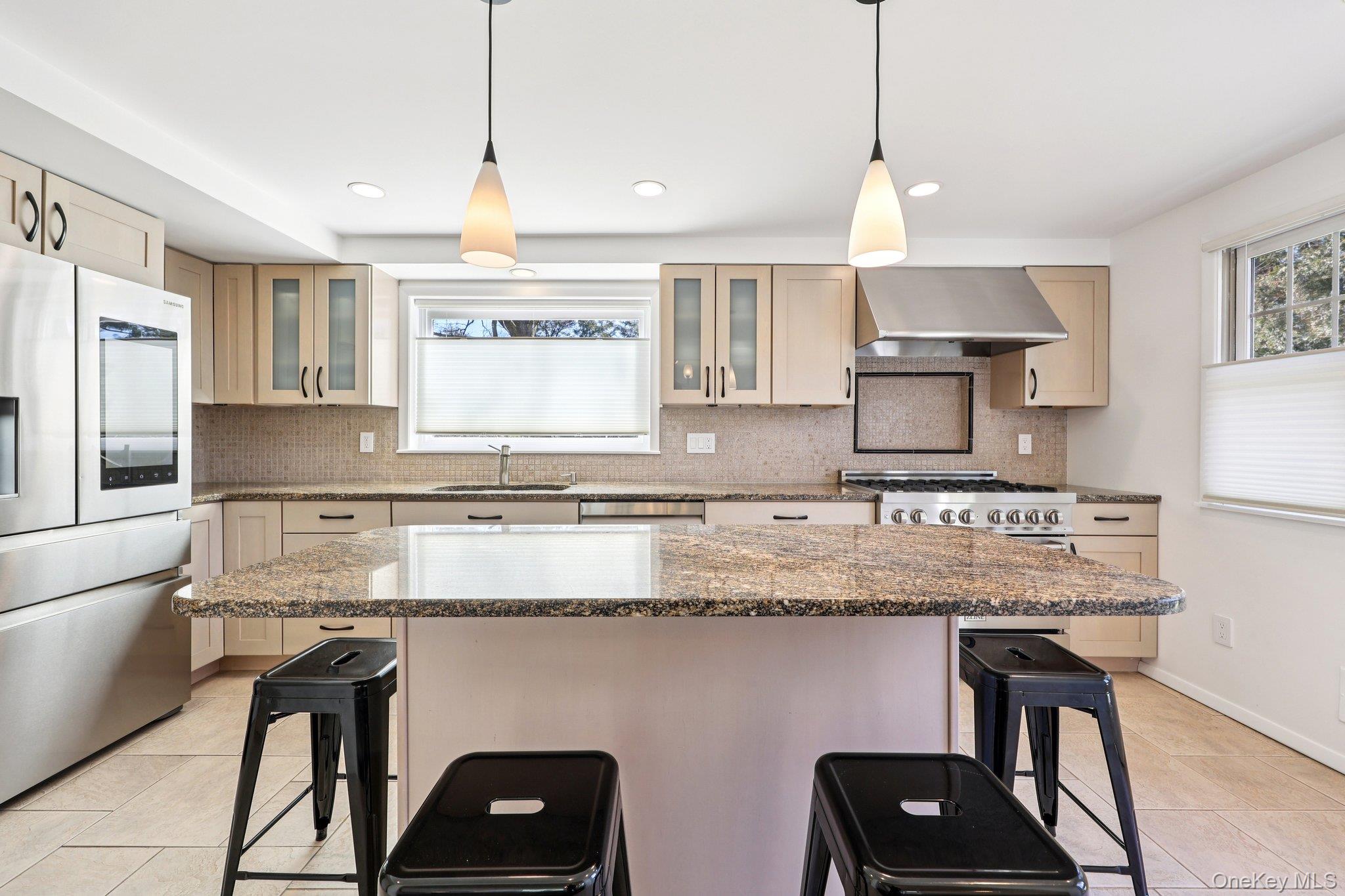 12 Old Oak Road Rye Brook, NY 10573 - Photo 11 of 37