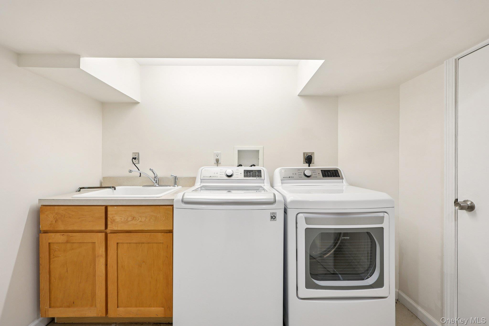 12 Old Oak Road Rye Brook, NY 10573 - Photo 26 of 37