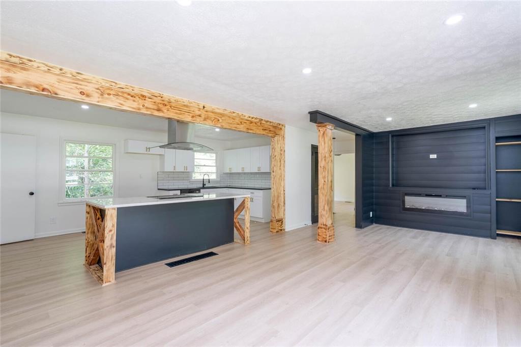 2935 Catalina Drive Decatur, GA 30032 - Photo 4 of 27