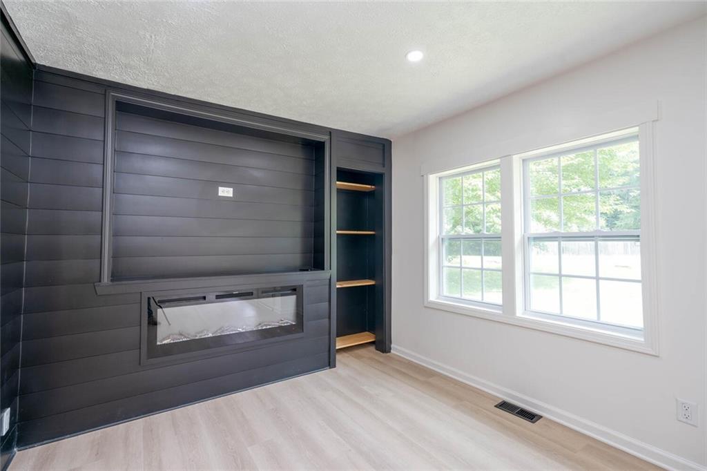 2935 Catalina Drive Decatur, GA 30032 - Photo 6 of 27