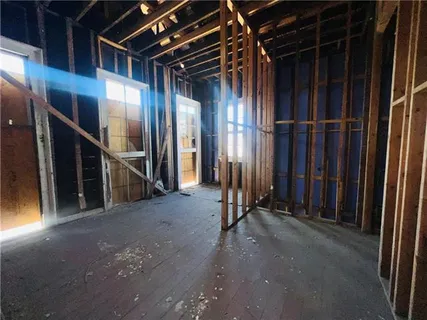 $185,000 | 815 North Robertson Street, New Orleans, LA 70116