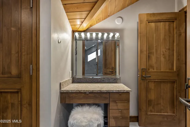 $12,500,000 | 100 East Meadow Drive, Unit 25, Vail, CO 81657