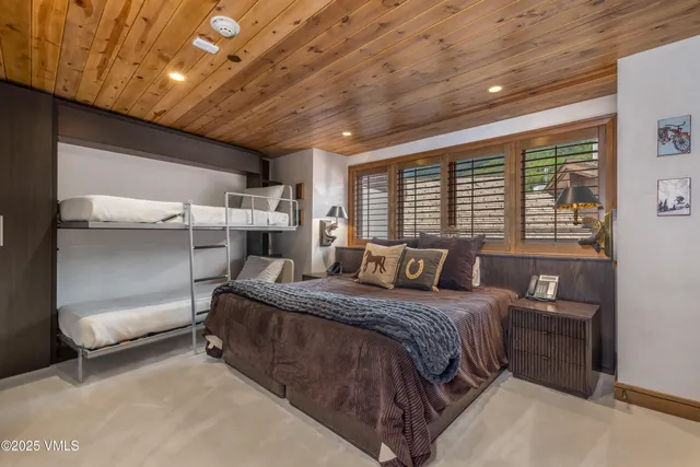 $12,500,000 | 100 East Meadow Drive, Unit 25, Vail, CO 81657