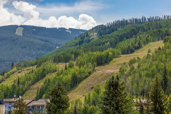 $12,500,000 | 100 East Meadow Drive, Unit 25, Vail, CO 81657