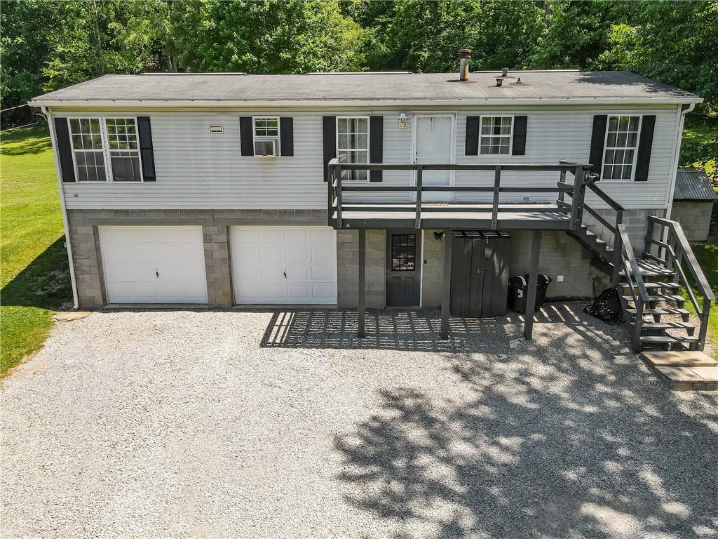 454 Kemp Road, New Alexandria, PA 15670 Compass