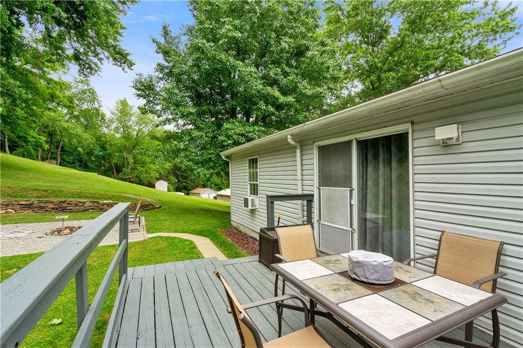 454 Kemp Road New Alexandria, PA 15670 - Photo 23 of 24 Gallery Image 23