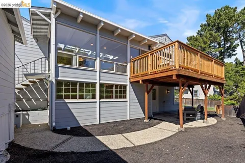 $1,395,000 | 84 Templar Place, Oakland, CA 94618