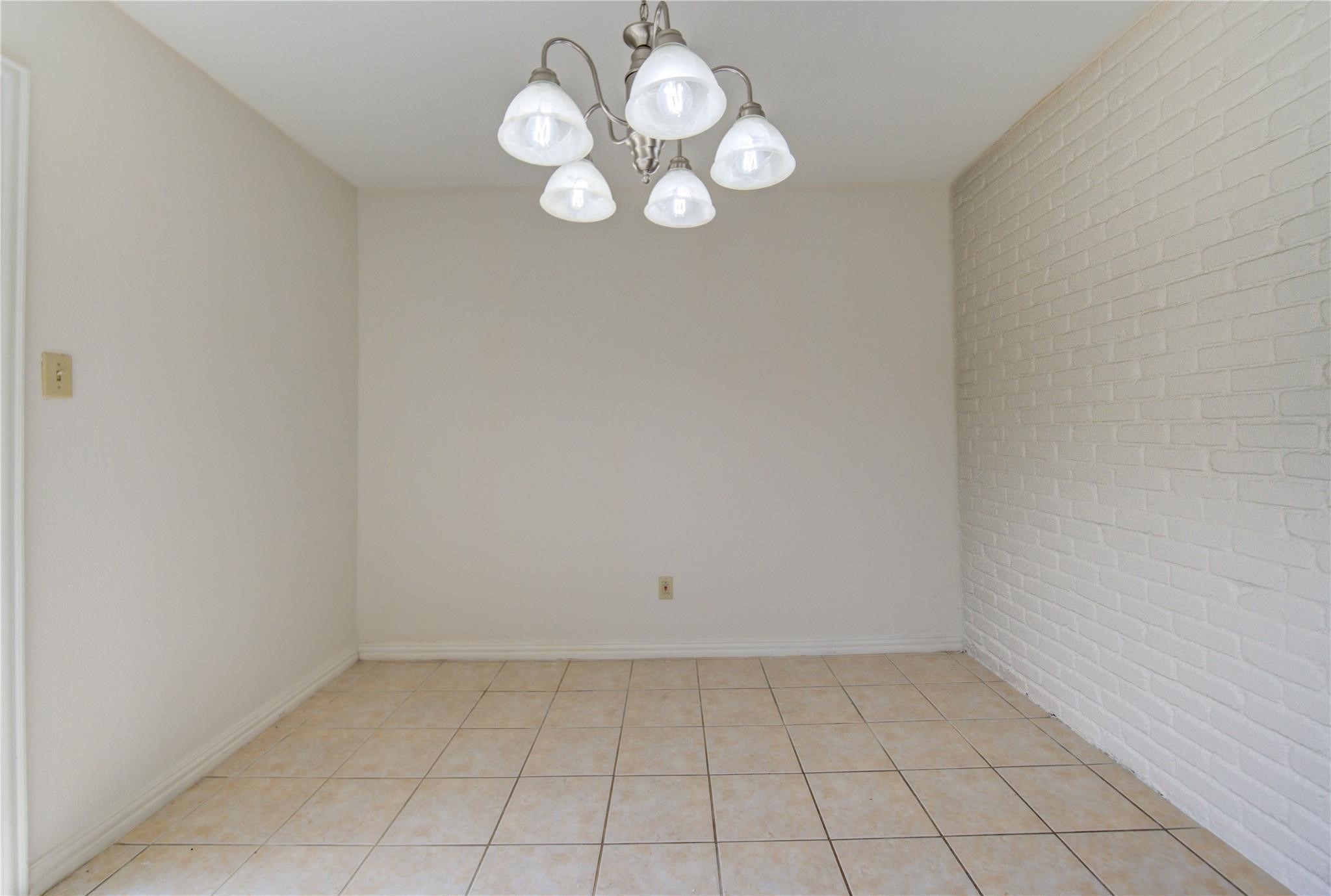 14633 Perthshire Road Houston, TX 77079 - Photo 22 of 48