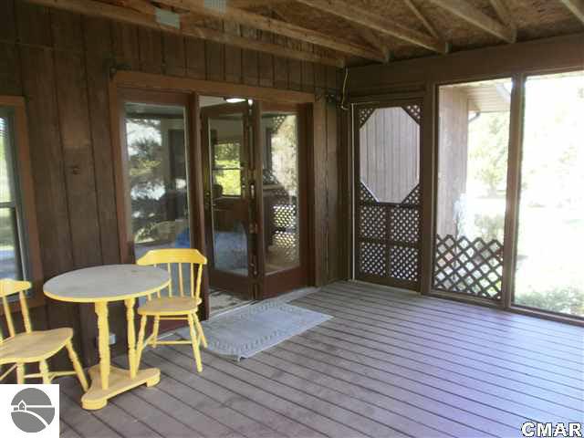 4253 West Laporte Road St. Louis, MI 48880 - Photo 16 of 25 1772861-15.JPG
