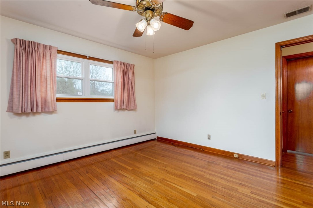 6356 Murray Ridge Road Elyria, OH 44035 - Photo 19 of 27 Third Bedroom