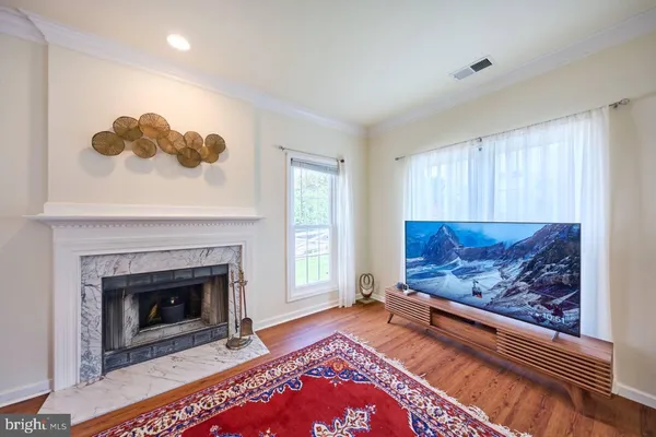 $849,000 | 46554 Cedarhurst Drive, Sterling, VA 20165