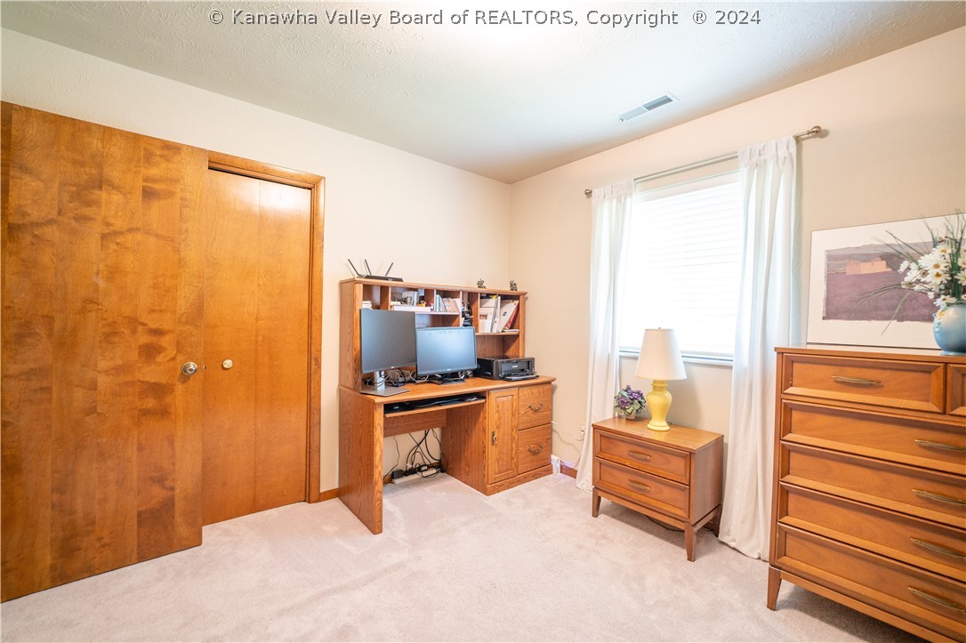 175 Woodland Forest Winfield, WV 25213 - Photo 22 of 28 Gallery Image 22