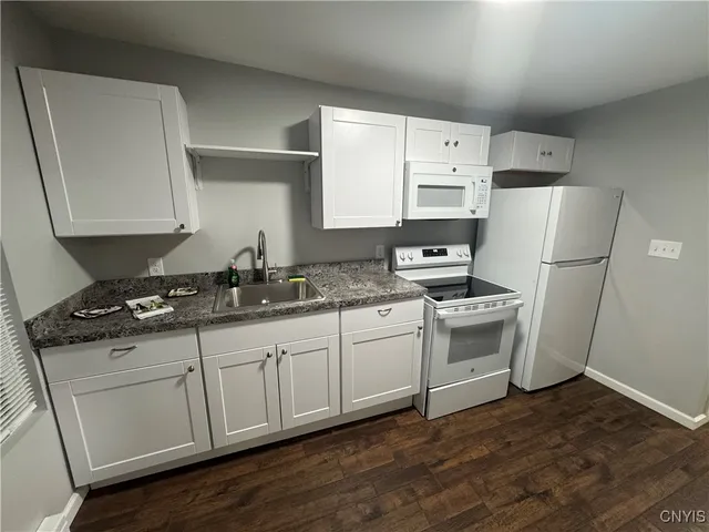 $1,250 | 121 East Main Street, Frankfort, NY 13340