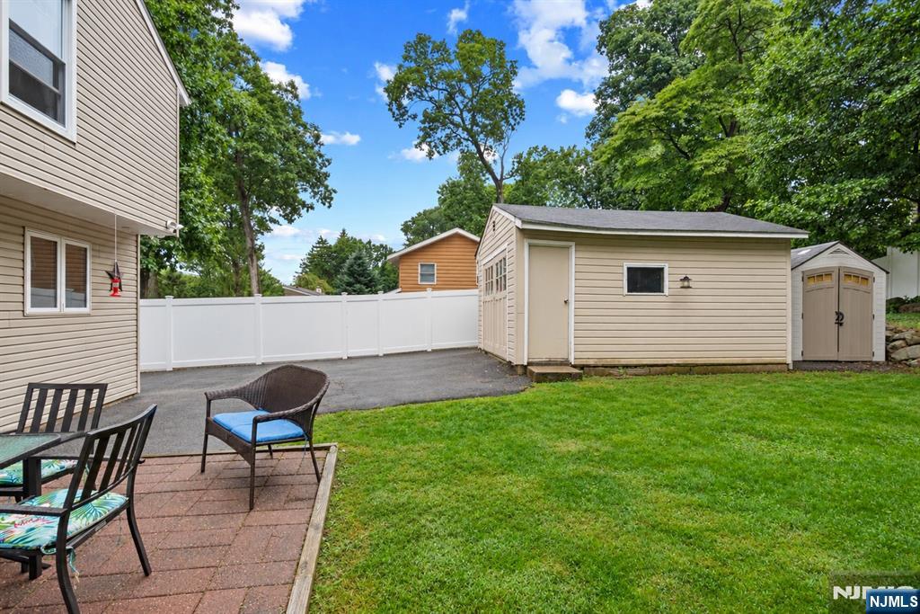 17 Pequot Road Ringwood, NJ 07456 - Photo 36 of 50 Gallery Image 36