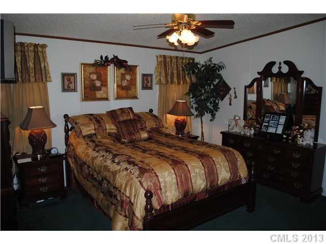 48477 Willie Road Richfield, NC 28137 - Photo 7 of 15 Gallery Image 7