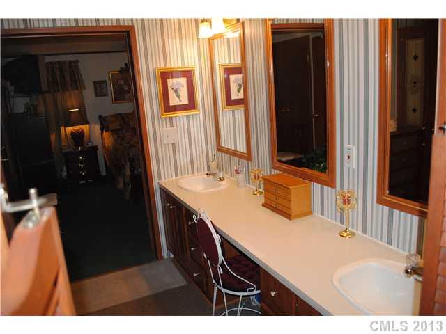 48477 Willie Road Richfield, NC 28137 - Photo 9 of 15 Gallery Image 9