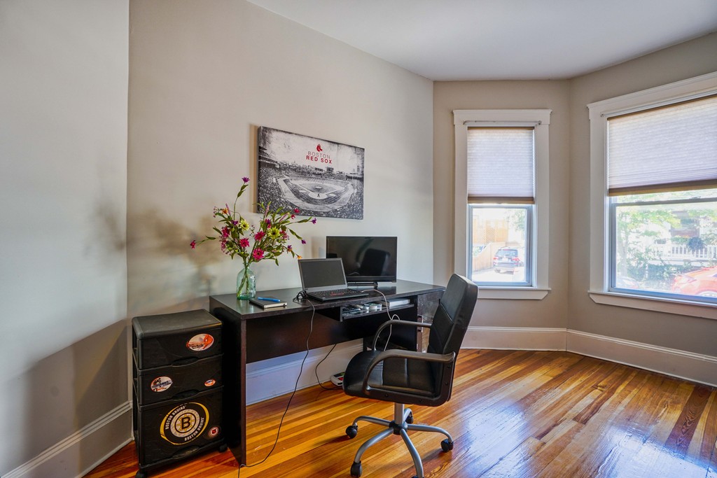 7 Treadway Road, Unit 1 Boston, MA 02125 - Photo 4 of 20