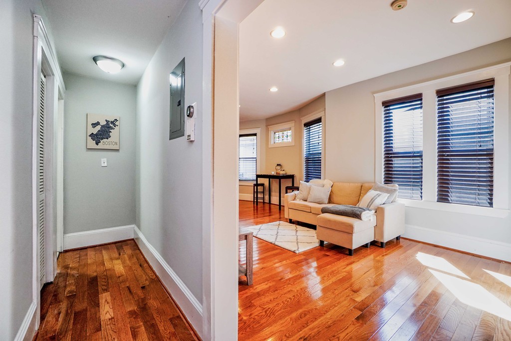7 Treadway Road, Unit 1 Boston, MA 02125 - Photo 8 of 20