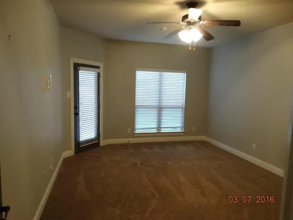 $2,800 | 924 Eagle Creek Trail, McKinney, TX 75072
