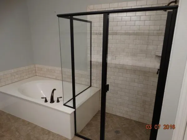 $2,800 | 924 Eagle Creek Trail, McKinney, TX 75072