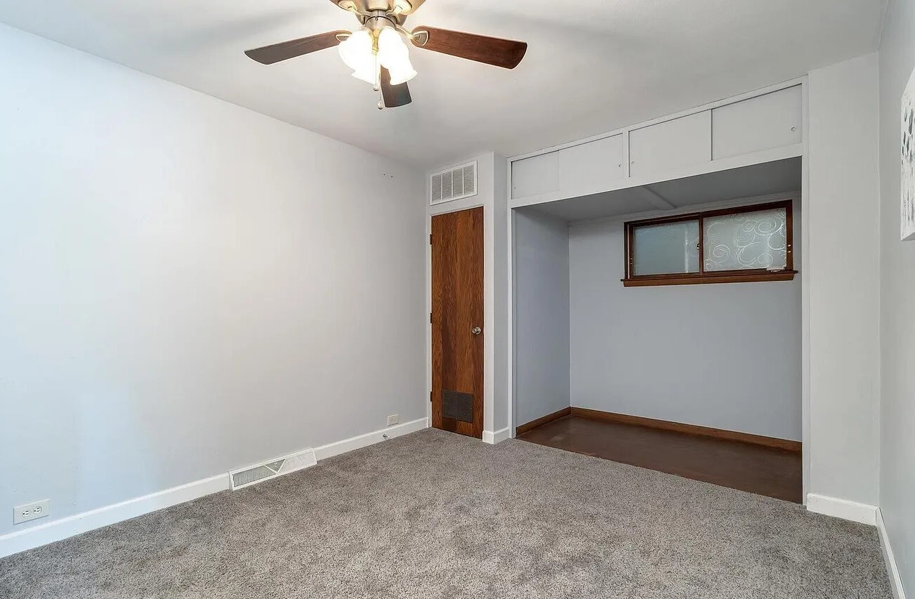 1104 Kimberly Road, Unit 408 Bettendorf, IA 52722 - Photo 9 of 11