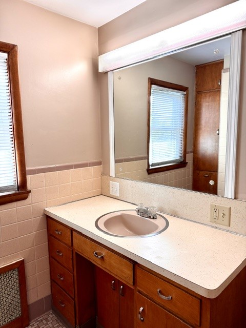 15 Church Street, Unit 2 Warren, RI 02885 - Photo 13 of 24