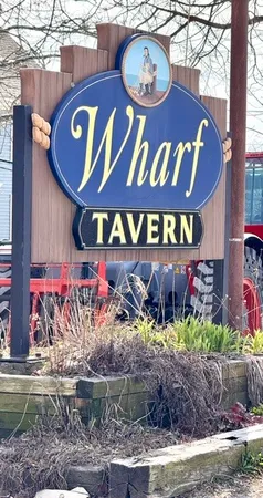 $2,400 | 15 Church Street, Unit 2, Warren, RI 02885