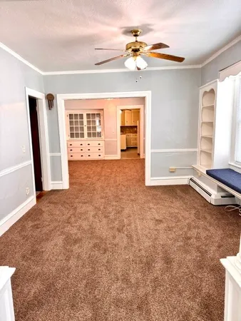 $2,400 | 15 Church Street, Unit 2, Warren, RI 02885