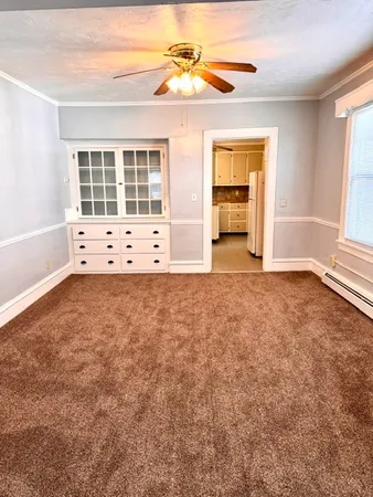 $2,400 | 15 Church Street, Unit 2, Warren, RI 02885