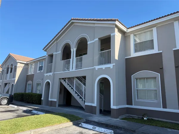 $1,790 | 1535 Southeast 26th Street, Unit 206, Homestead, FL 33035