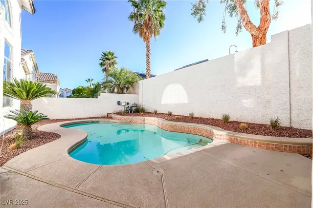 $3,545 | 3045 Sunrise Heights Drive, Henderson, NV 89052