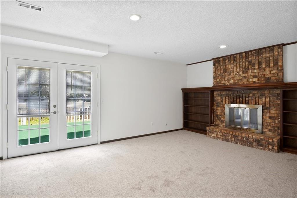 14204 South Raintree Drive Olathe, KS 66062 - Photo 21 of 29