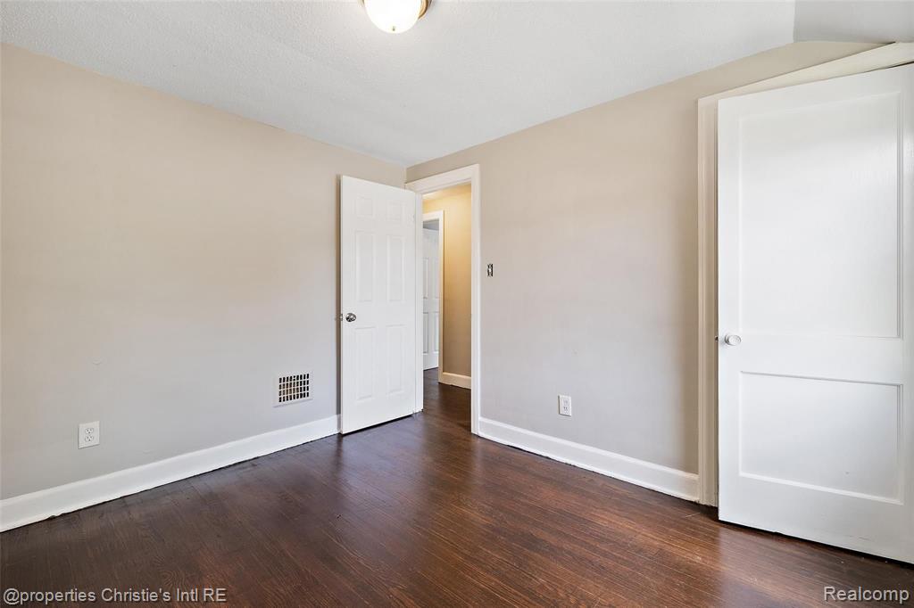 4190 Devonshire Road Detroit, MI 48224 - Photo 21 of 24