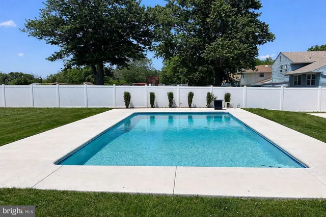 $380,000 | 1036 Surrey Road, Somerdale, NJ 08083