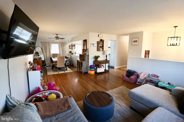 $380,000 | 1036 Surrey Road, Somerdale, NJ 08083