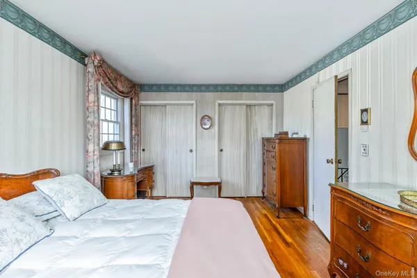 $765,000 | 23 Village Lane, Hauppauge, NY 11788