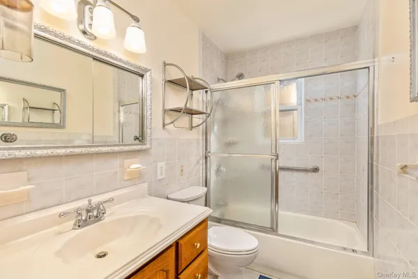 $765,000 | 23 Village Lane, Hauppauge, NY 11788