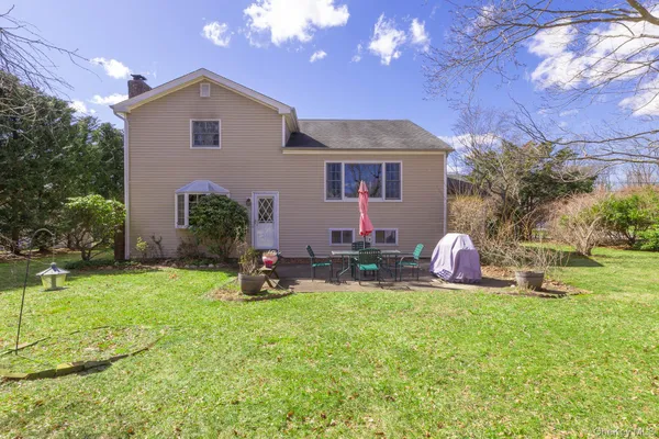 $765,000 | 23 Village Lane, Hauppauge, NY 11788