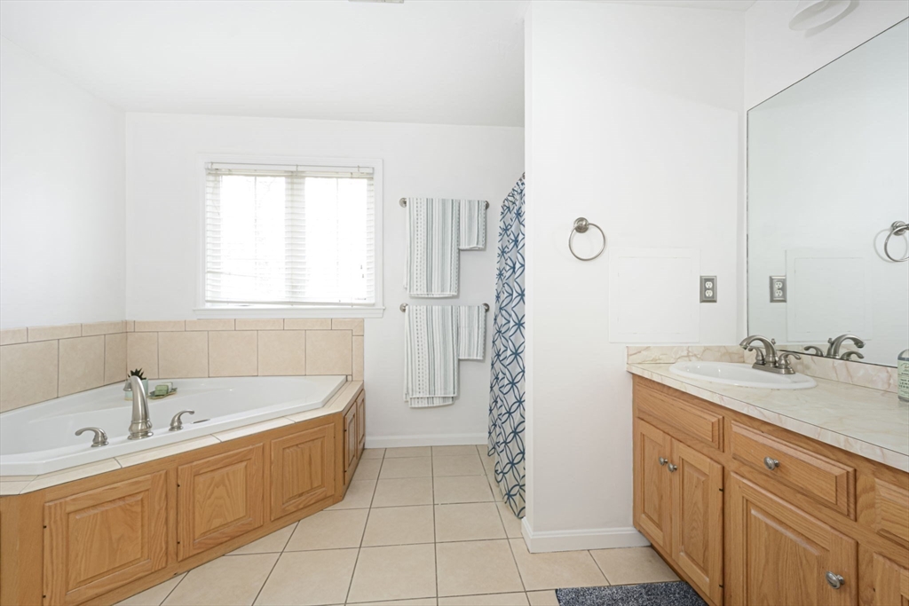 26 Glen Road Hopkinton, MA 01748 - Photo 14 of 34 Gallery Image 14