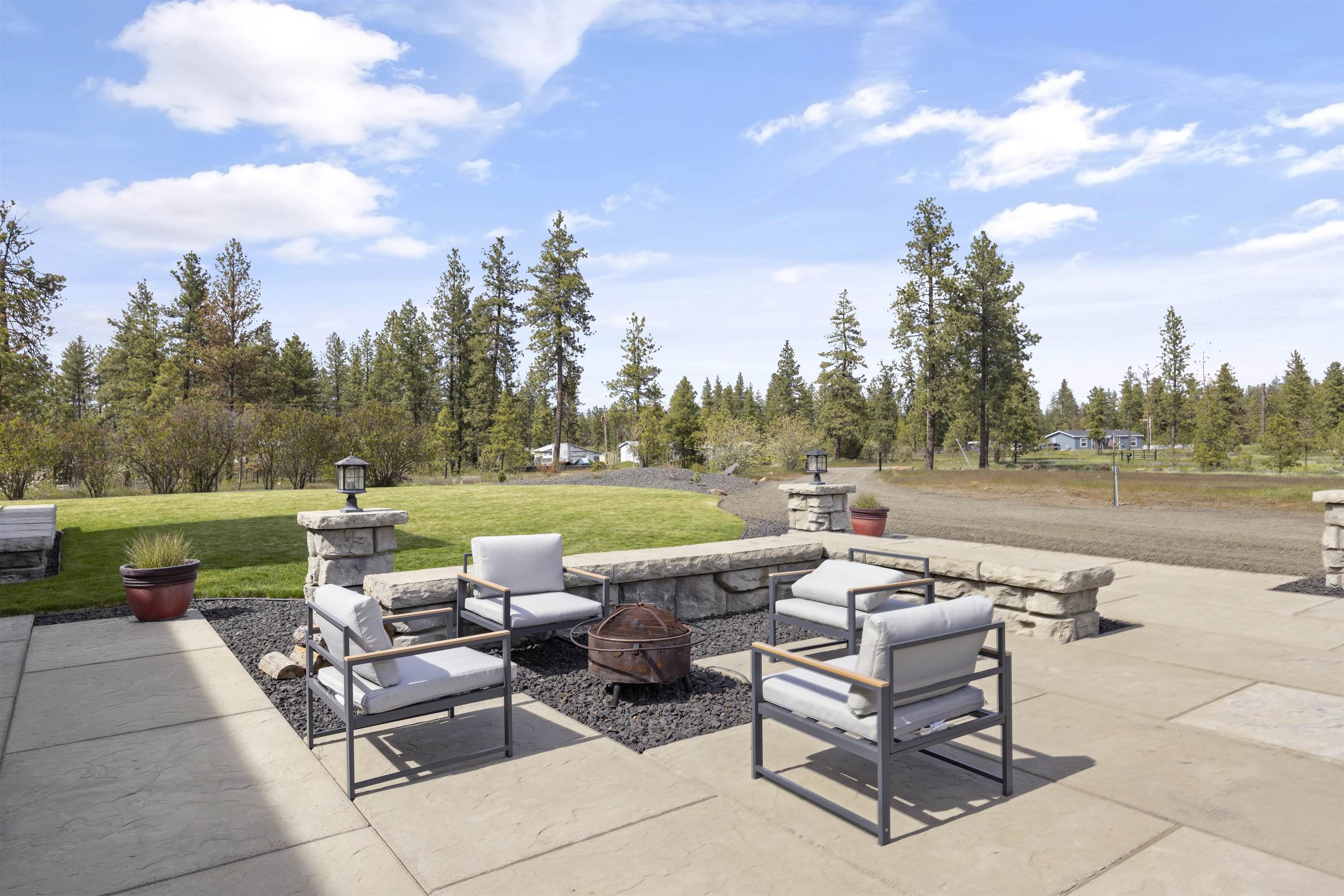 4817 West Cameron Road Cheney, WA 99004 - Photo 3 of 49