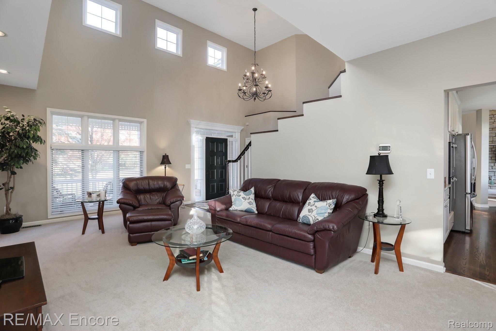 6851 Oakhurst Ridge Road Clarkston, MI 48348 - Photo 14 of 36 View to Front Foyer