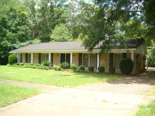 821 Ingleside Drive West Mobile, AL 36608 - Photo 1 of 1