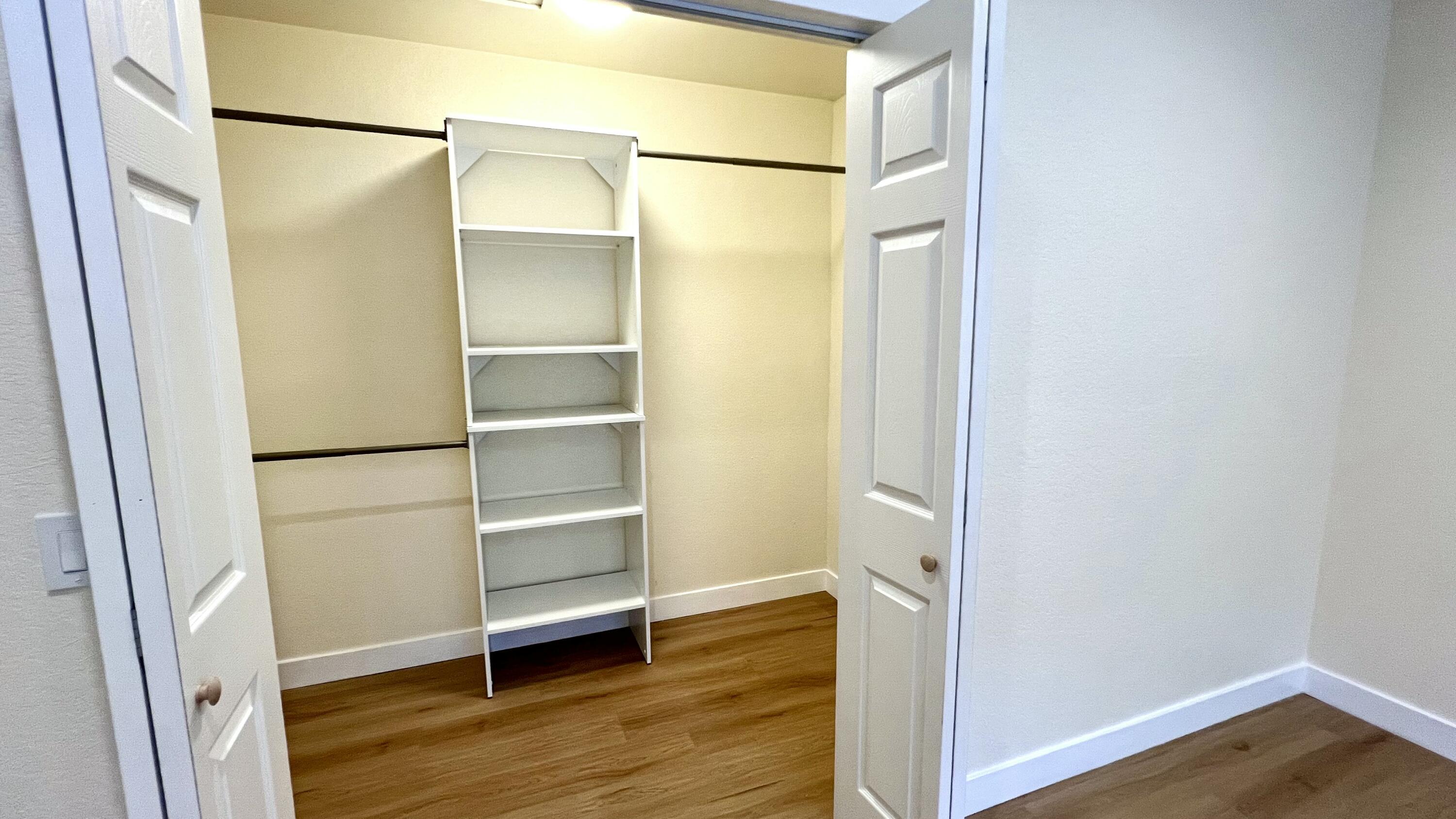 54 Maximo Way Palm Desert, CA 92260 - Photo 9 of 27 walk-in closet