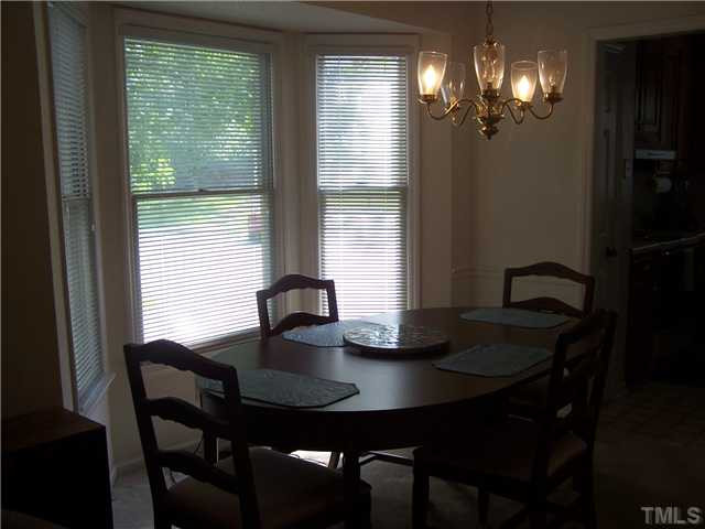 433 Oak Run Drive Raleigh, NC 27606 - Photo 6 of 9 Photo 6