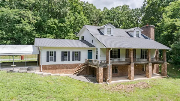 $449,000 | 165 Paglen Ridge Drive, Pikeville, TN 37367
