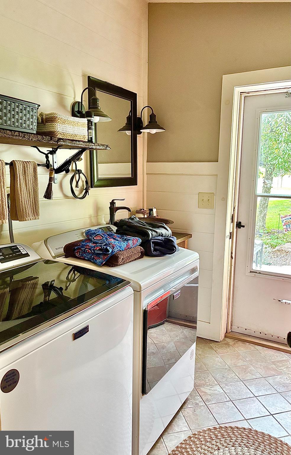290 Woods Road Abbottstown, PA 17301 - Photo 28 of 49 a kitchen with a stove and a sink