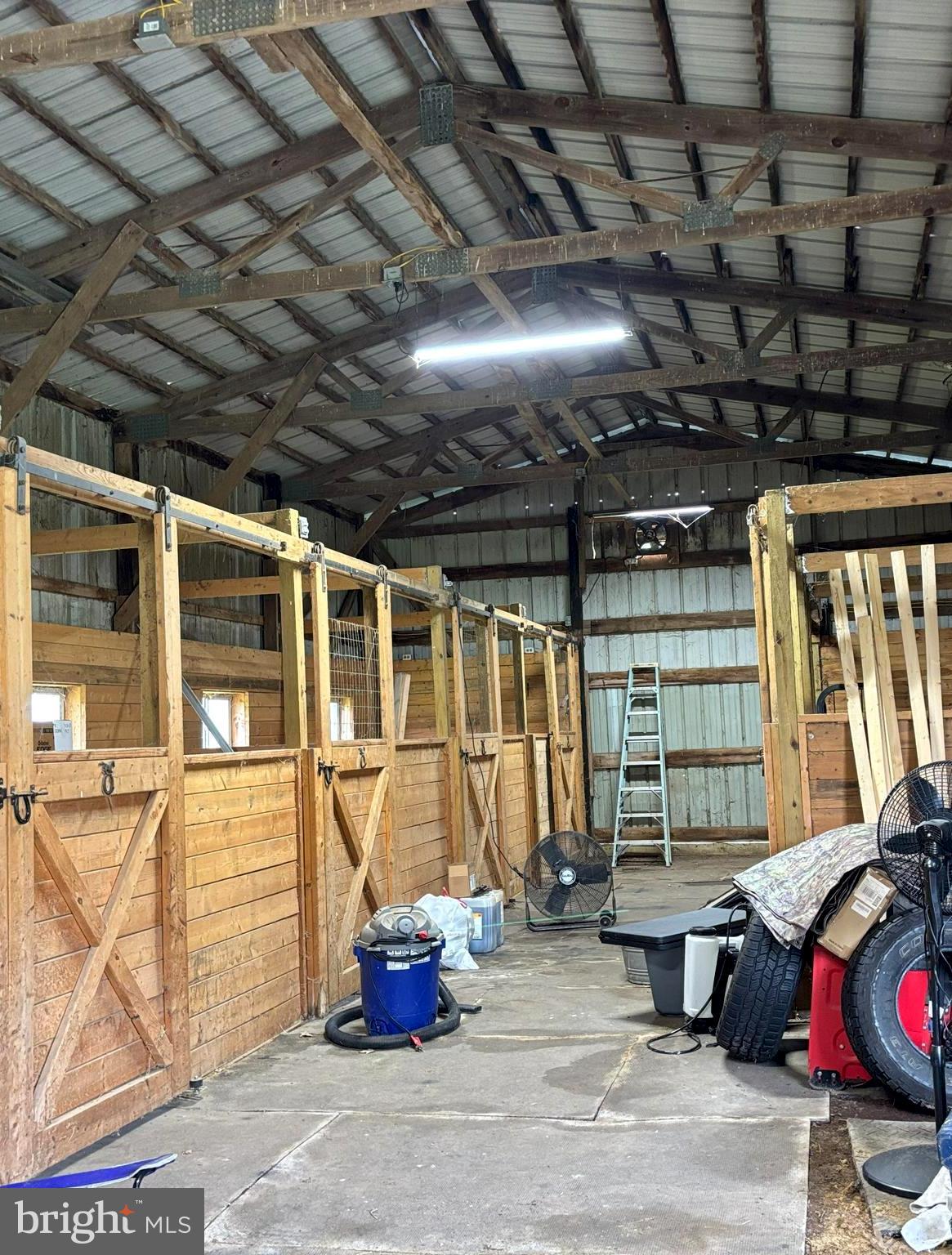 290 Woods Road Abbottstown, PA 17301 - Photo 41 of 49 a backyard of a house with seating space