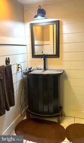 $449,900 | 290 Woods Road, Abbottstown, PA 17301